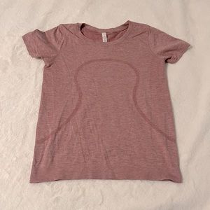 Lululemon Swiftly Tech Tee Relaxed Fit Race Length in Light Pink